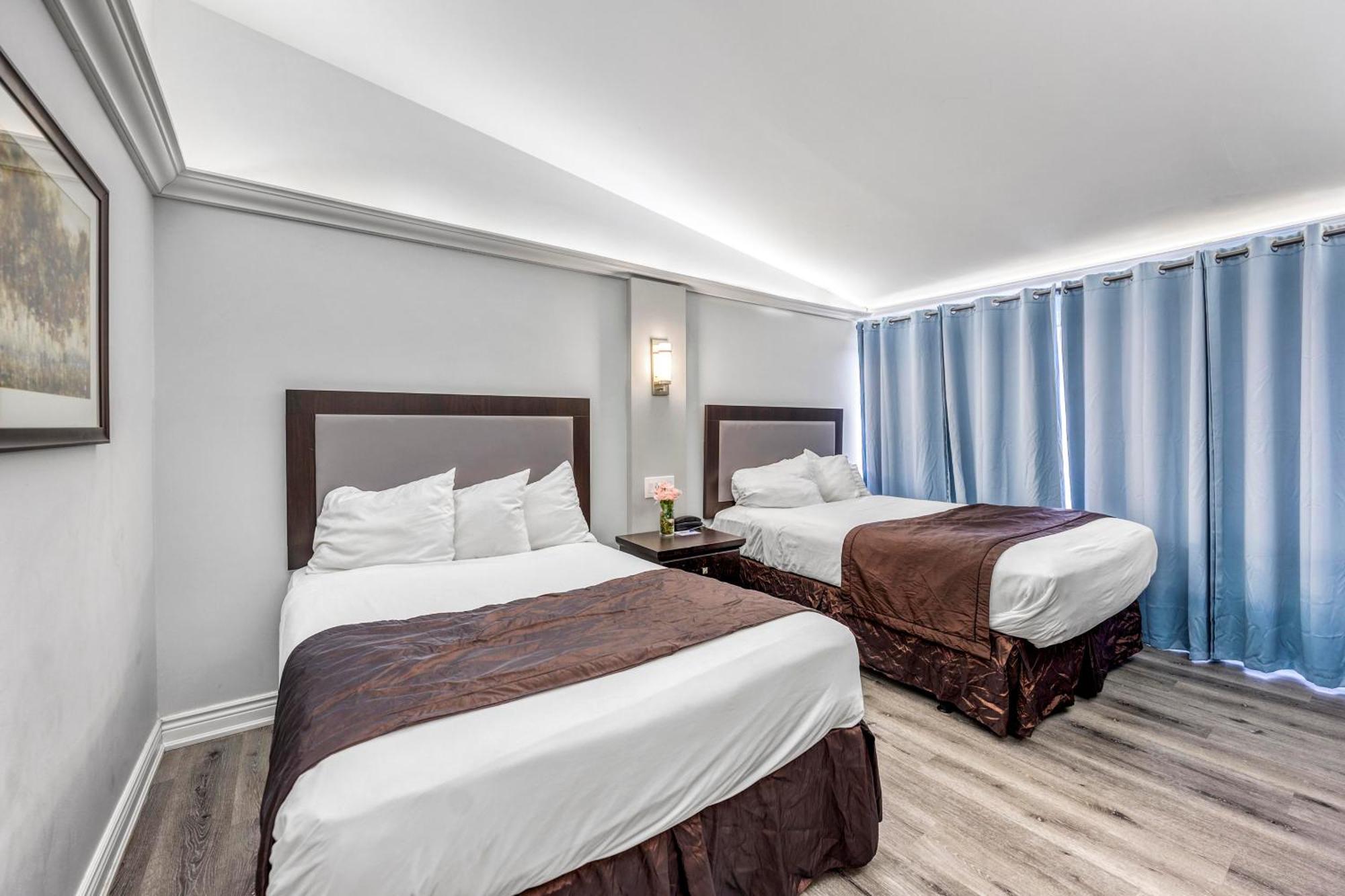 Travelodge By Wyndham Sarnia Exteriör bild